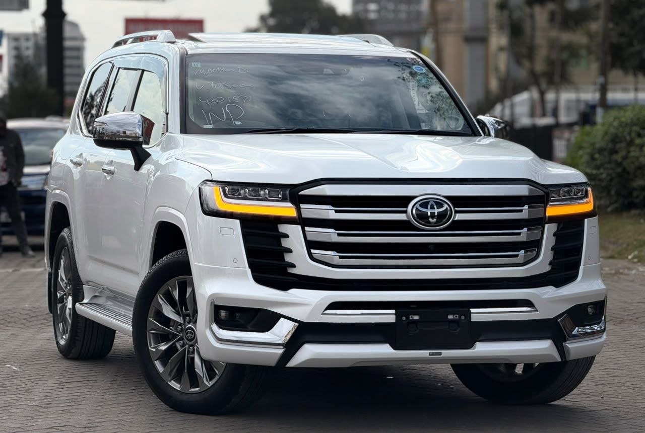 2021 Toyota LAND CRUISER LC300