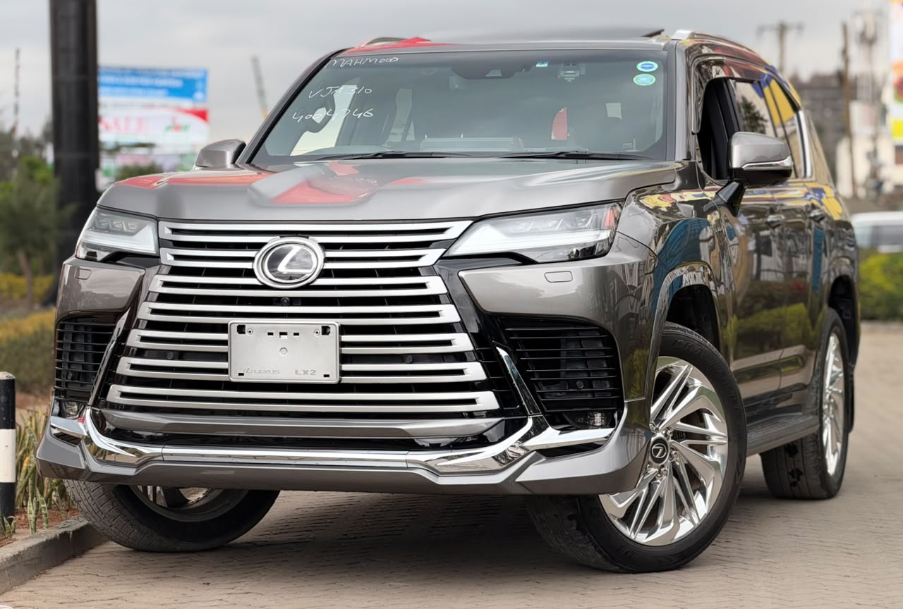 2022 Lexus LX600