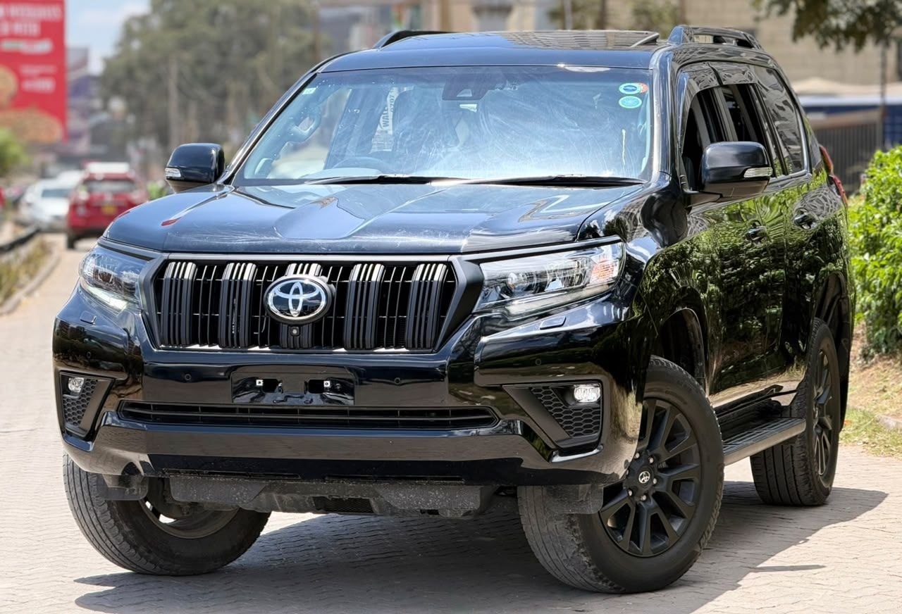 2023 Toyota LAND CRUISER PRADO VX