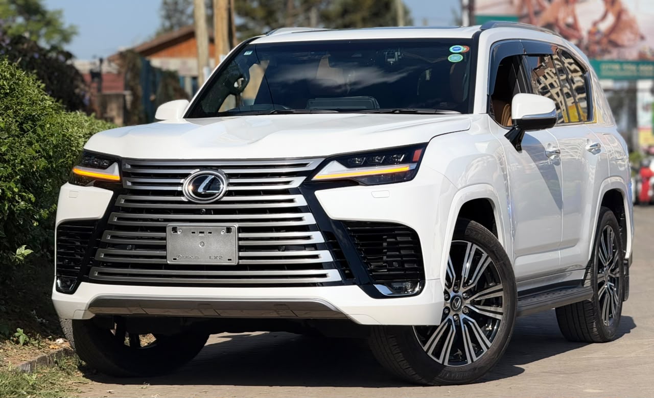 2022 Lexus LX600