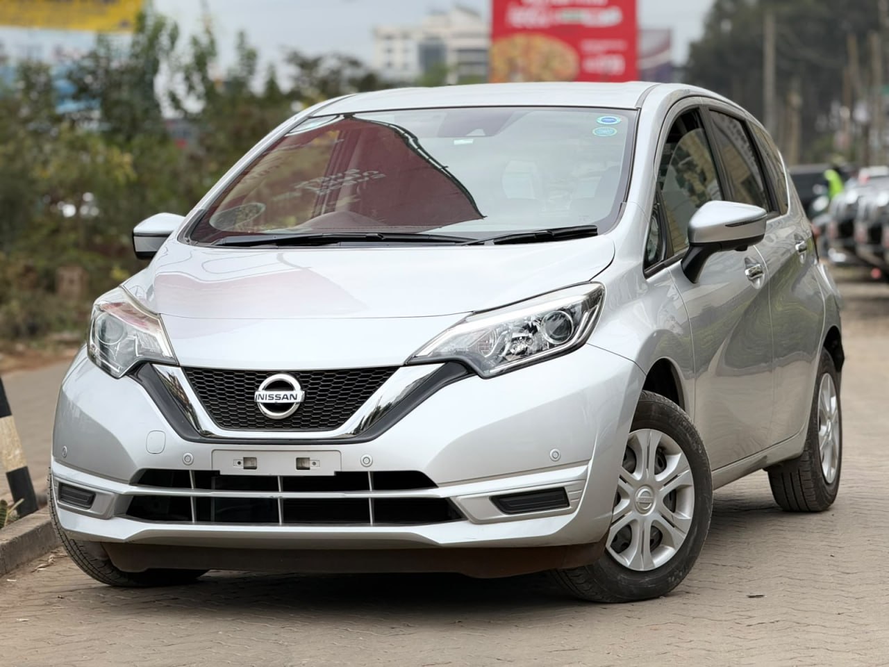 2019 Nissan NOTE