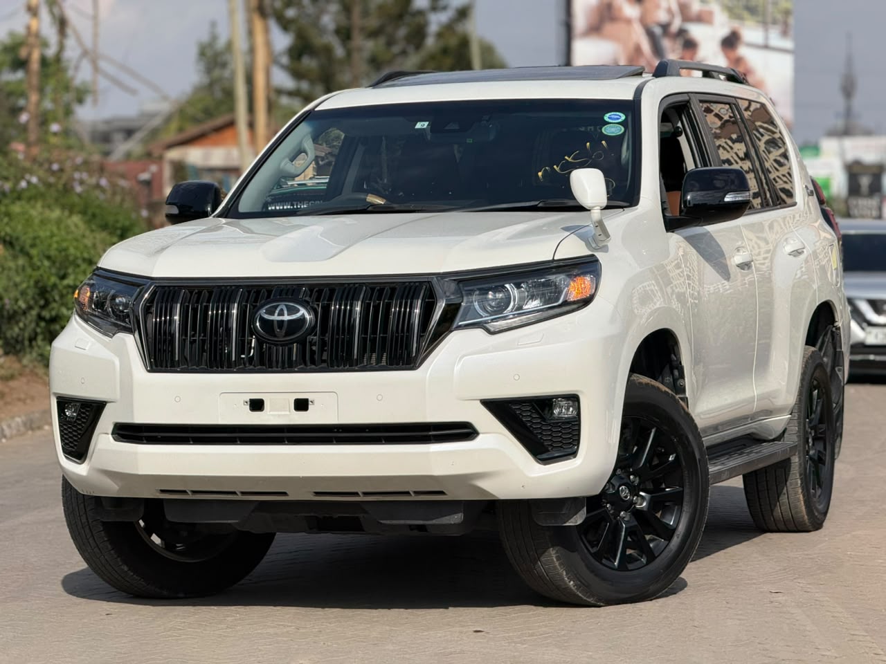 2022 Toyota LAND CRUISER PRADO